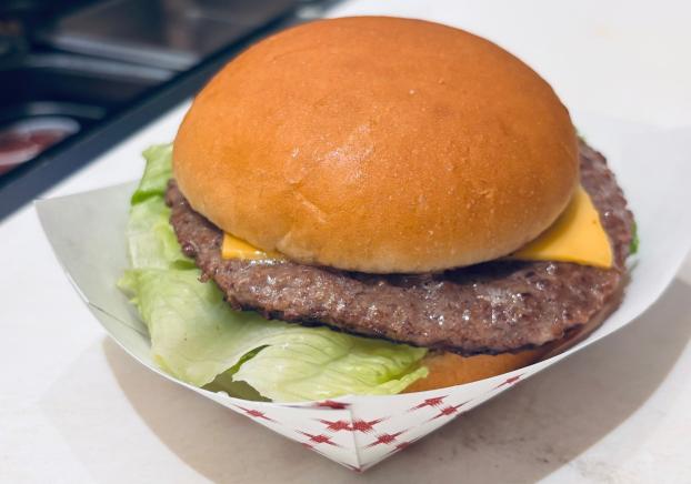 Quarter Pound Burger from The Lion's Den